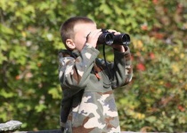 image of binoculars