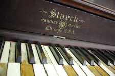 image of grand_piano