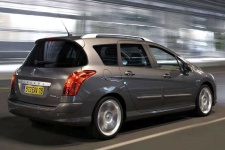 image of beach_wagon_car
