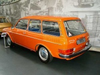 image of beach_wagon_car