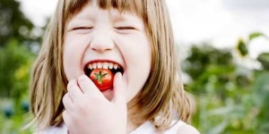 image of people_eating