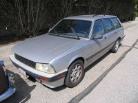 image of beach_wagon_car