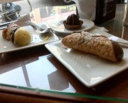 image of cannoli #3