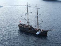 image of pirate_ship