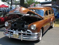 image of beach_wagon_car