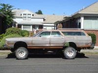 image of beach_wagon_car