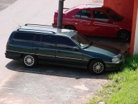 image of beach_wagon_car
