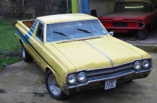 image of beach_wagon_car
