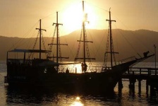 image of pirate_ship #0