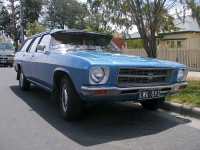 image of beach_wagon_car