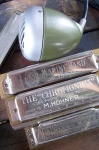 image of harmonica