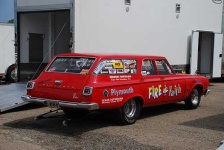 image of beach_wagon_car
