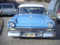 image of beach_wagon_car