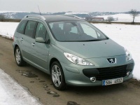 image of beach_wagon_car