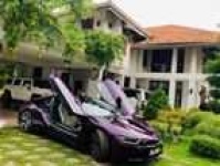 image of i8_car