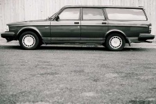 image of beach_wagon_car