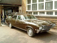 image of beach_wagon_car