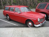 image of beach_wagon_car