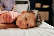 image of people_sleeping