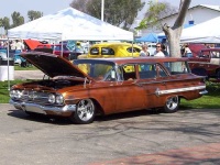 image of beach_wagon_car