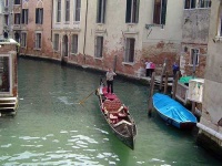 image of gondola