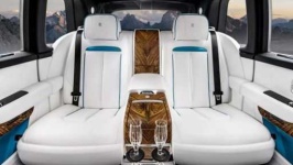 image of car_back_seat