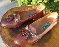 image of loafer