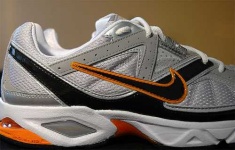 image of running_shoe
