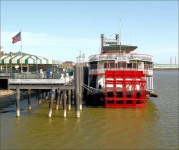 image of paddlewheel