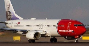 image of airplane