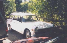 image of beach_wagon_car