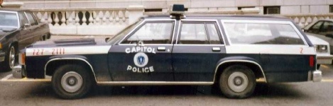 image of beach_wagon_car