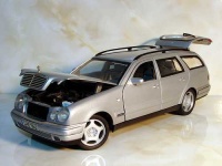 image of beach_wagon_car