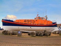 image of lifeboat