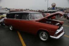 image of beach_wagon_car