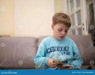 image of people_playing_cards