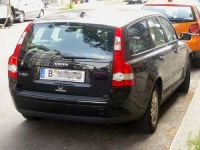 image of beach_wagon_car