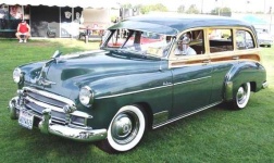 image of beach_wagon_car