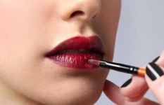 image of lipstick