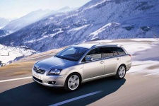 image of beach_wagon_car