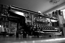 image of typewriter_keyboard