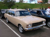 image of beach_wagon_car