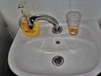 image of washbasin