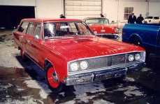 image of beach_wagon_car