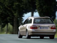 image of beach_wagon_car