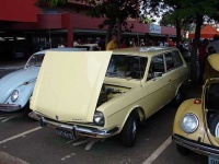 image of beach_wagon_car