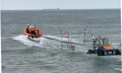 image of lifeboat