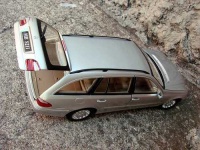 image of beach_wagon_car
