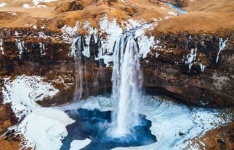 image of waterfall