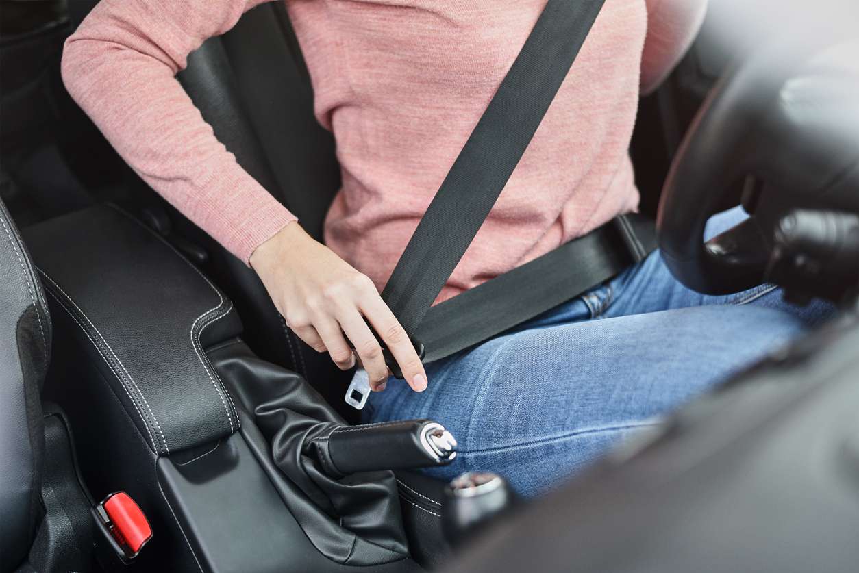 image of seat_bealt #0